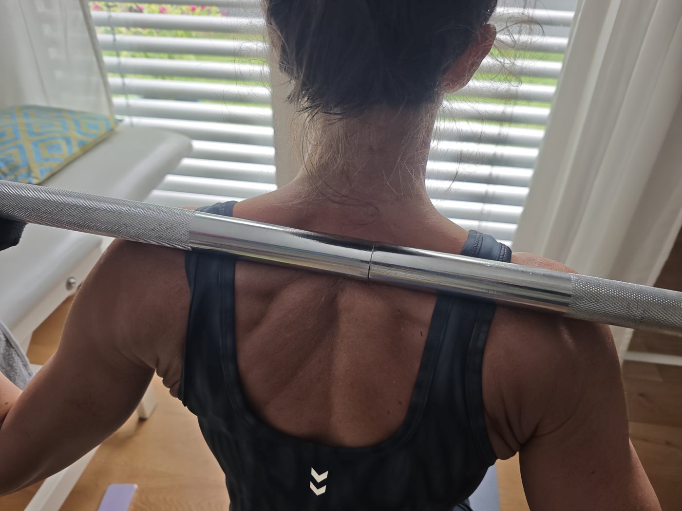 Kathrin Wiesmüller při silovém tréninku s velkou činkou
